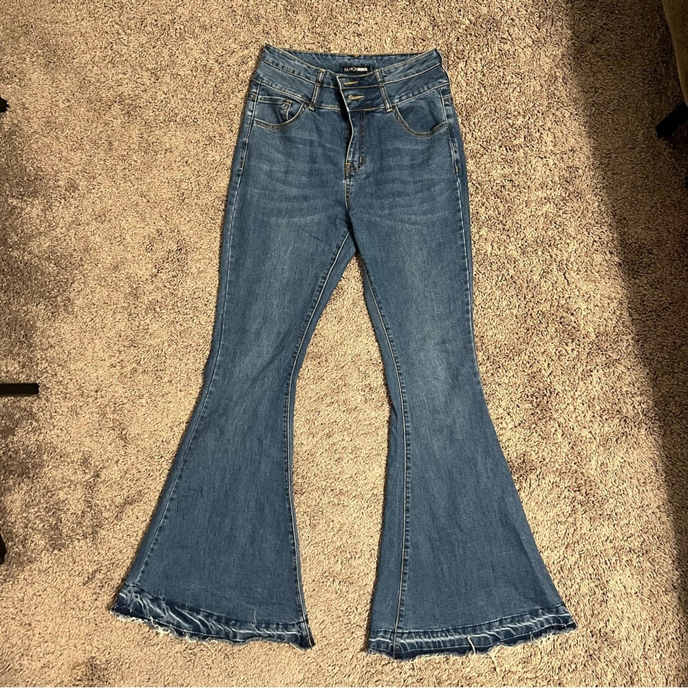 Fashion Nova Bell Bottom Flare Jeans